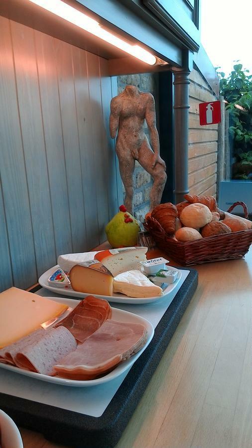 Bed and Breakfast Ateljee Devlaux Вёрне Экстерьер фото